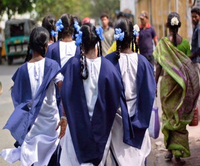 National Girl Child Day 2020: 257 साल लगेंगे बेटियों हर मोर्च पर बराबर लाने में, पढ़ें- विशेष रिपोर्ट